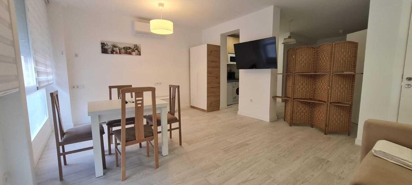 Suites Recien Reformadas Vista Alegre Madrid Extérieur photo