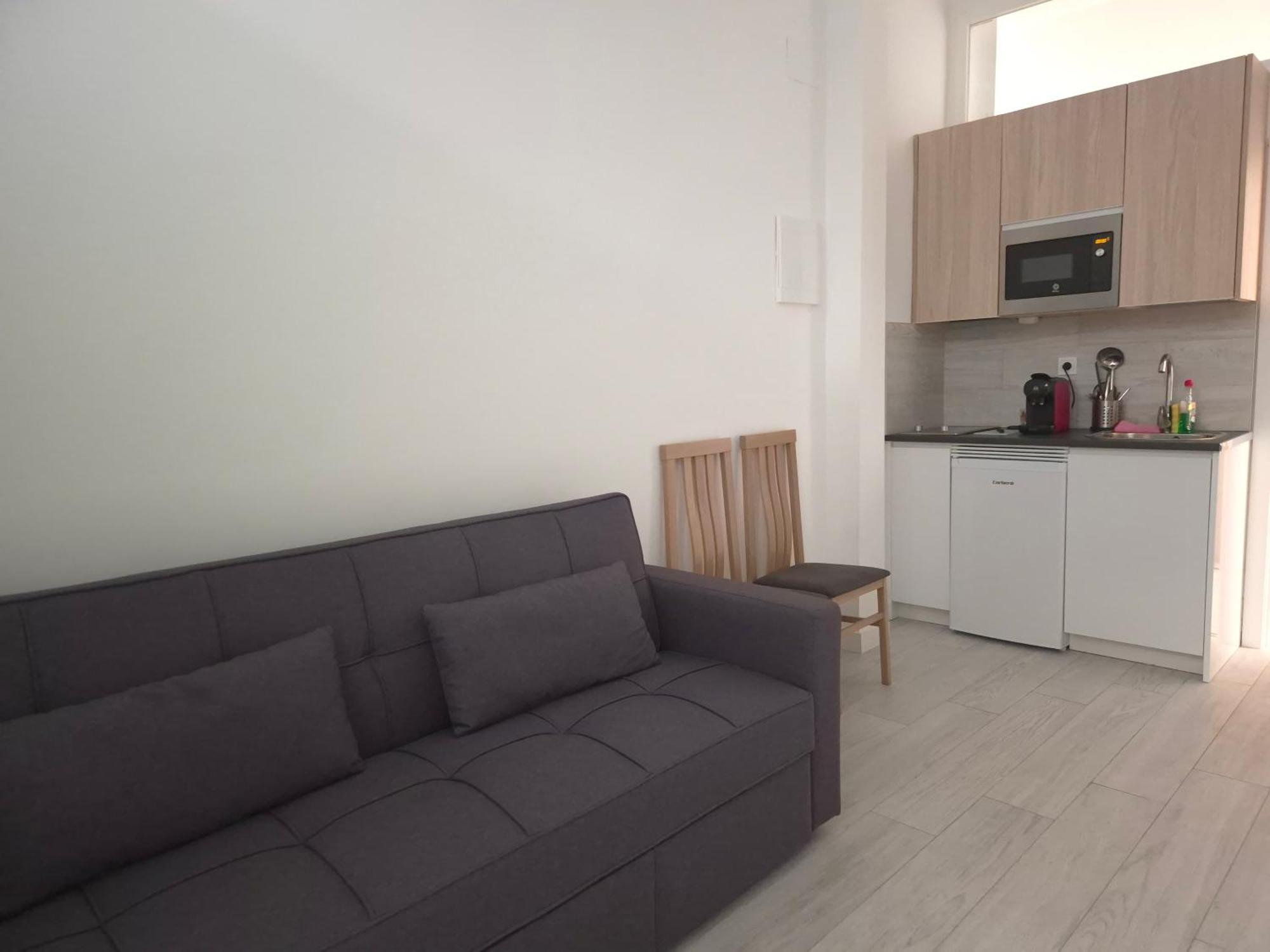 Suites Recien Reformadas Vista Alegre Madrid Extérieur photo
