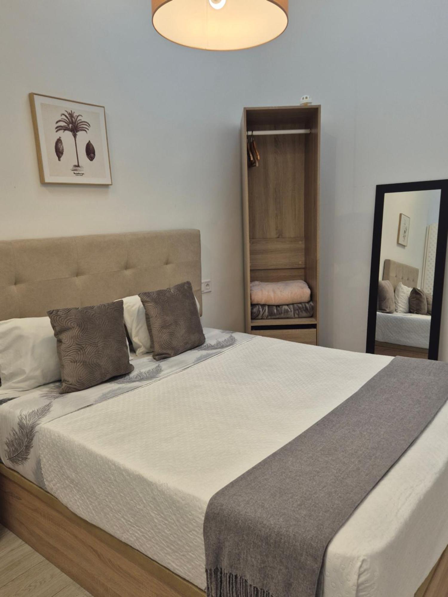 Suites Recien Reformadas Vista Alegre Madrid Extérieur photo